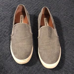 *Steve Madden* slip on